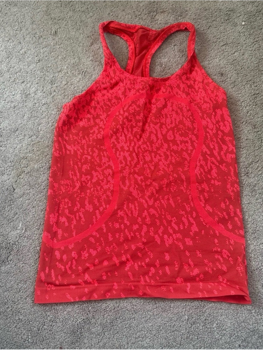 Lululemon tank top